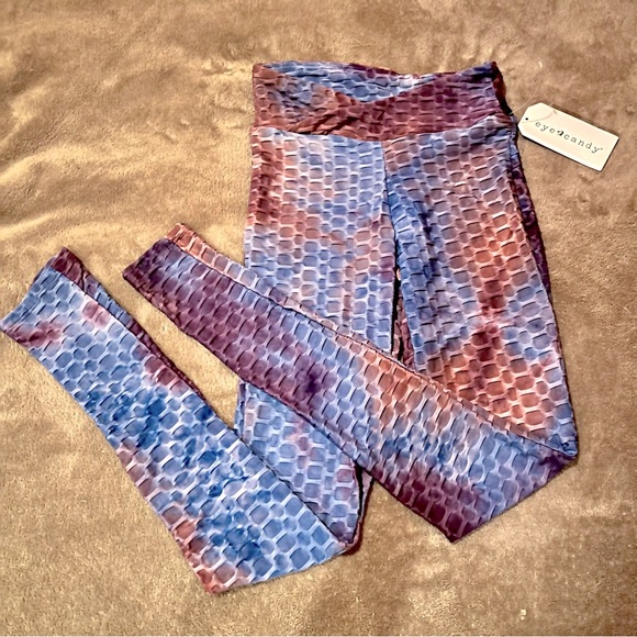 BNWT Eye Candy - Honeycomb style, booty-shaping, tie-dye leggings, size Medium - Picture 2 of 5